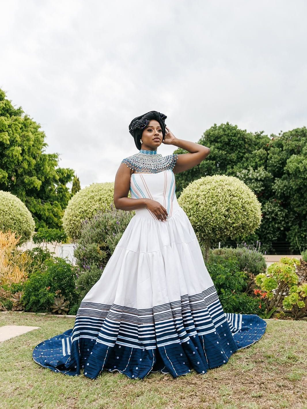Elegance Heritage Beaded Gown – White & Navy Blue